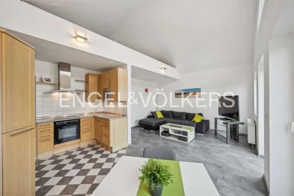 Immobilie in Schwülper - Charmante Maisonette-Wohnung: Stilvoll möblierte 2-Zimmer-Wohnung mit einzigartigem Wohnambiente - Bild 3