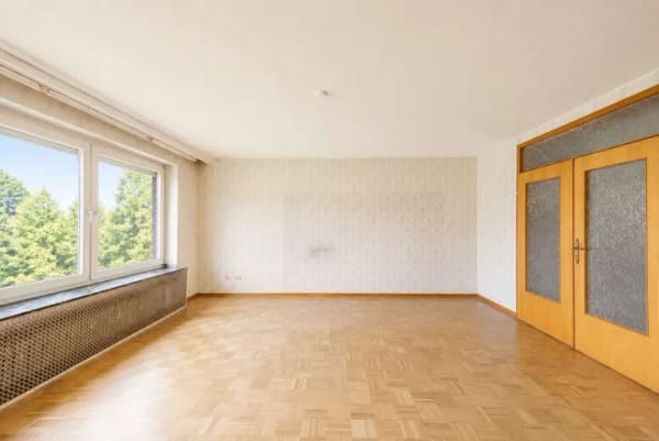 Immobilie in Dormagen - Großzügige Dreizimmer Wohnung mit Garage in zentraler Lage von Dormagen - Bild 1