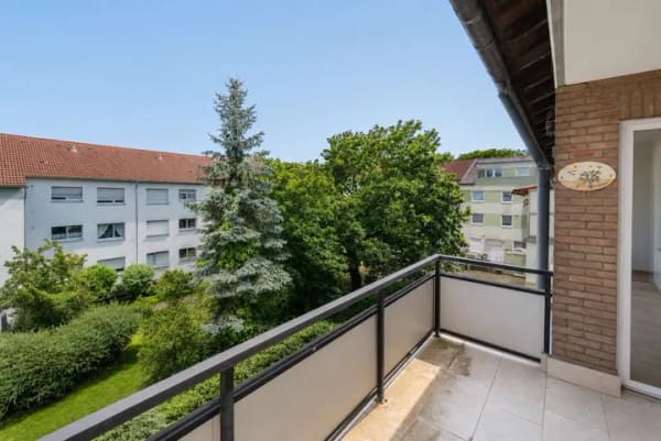 Immobilie in Dormagen - Großzügige Dreizimmer Wohnung mit Garage in zentraler Lage von Dormagen - Bild 3