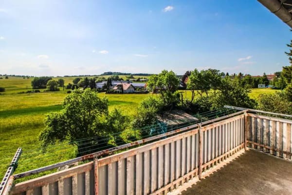Immobilie in Deilingen - Charmantes Einfamilienhaus mit Garage & PV-Anlage in Deilingen - Bild 2