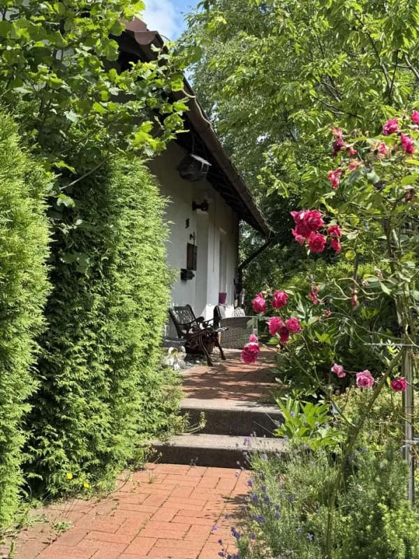 Immobilie in Kreuztal - Einfamilienhaus mit großem Garten in Kreuztal-Littfeld - Bild 2