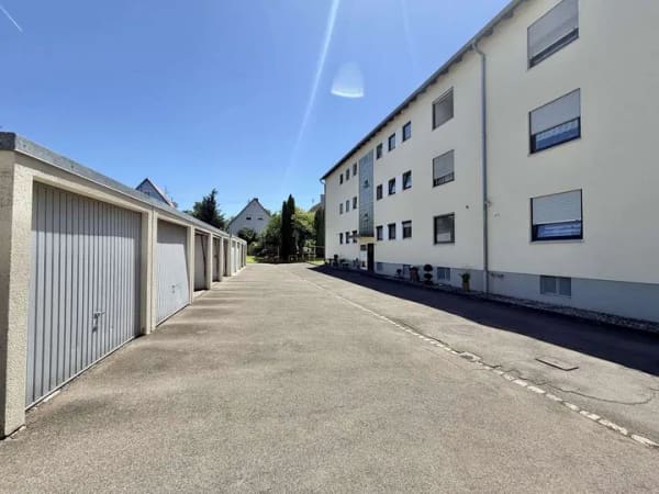 Immobilie in Bobingen - Sonnige 3-Zimmer-Wohnung mit Garage  - Bild 3