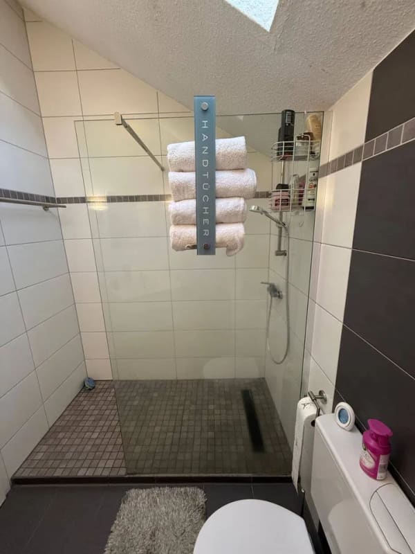 Immobilie in Nauroth - Attraktives verklinkertes EFH, Wohn u. Nutzfläche 140 qm , 5 ZKB - Bild 4