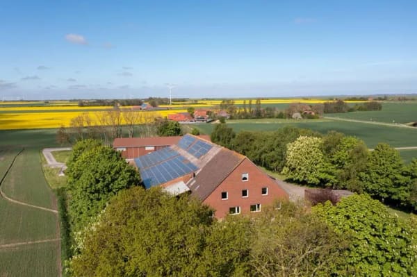 Immobilie in Dornum - Gulfhof mit viel Platz und die Nordsee vor der Haustür - Bild 1