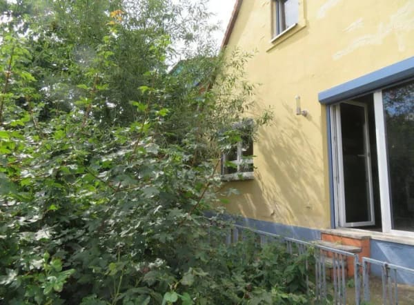 Immobilie in Bischberg - BISCHBERG ÄLTERES HAUS ZUM KOMPLETT-RENOVIEREN AUF 183m2 GRUND FÜR 185.000,-EURO - Bild 2