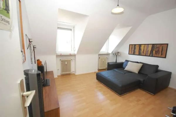 Immobilie in Koblenz - Kompakt, hell, stadtnah - Charmante Singlewohnung in der begehrten Südlichen Vorstadt von Koblenz - Bild 1