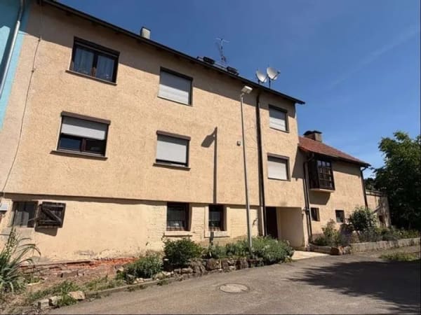 Immobilie in Leutenbach - Ihre Kapitalanlage? Attraktive 2-Zimmer-Dachgeschosswohnung in Nellmersbach! - Bild 0