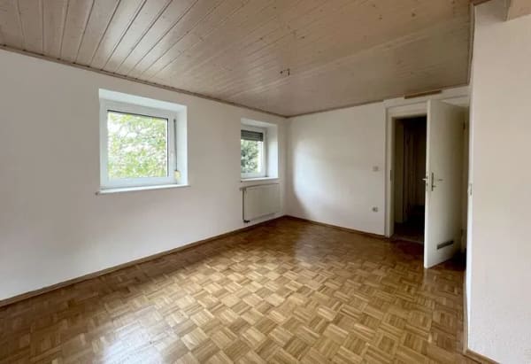 Immobilie in Eckental - Zweifamilienhaus in Eckental/Forth - vielseitig nutzbar - Bild 1