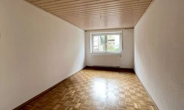 Immobilie in Eckental - Zweifamilienhaus in Eckental/Forth - vielseitig nutzbar - Bild 2