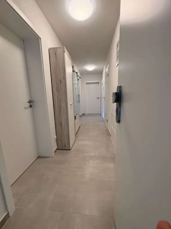 Immobilie in Steinheim an der Murr - Großartig! Kernsanierte, barrierefreie 2-Zi Whg. inklusive Einbauküche, sonnigem Balkon, Stellplatz - Bild 1