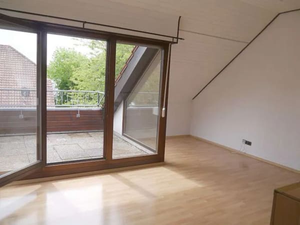 Immobilie in Sandhausen - Lichtdurchflutete 3-ZKB-DG-Wohnung mit Sonnendachterrasse - Bild 2