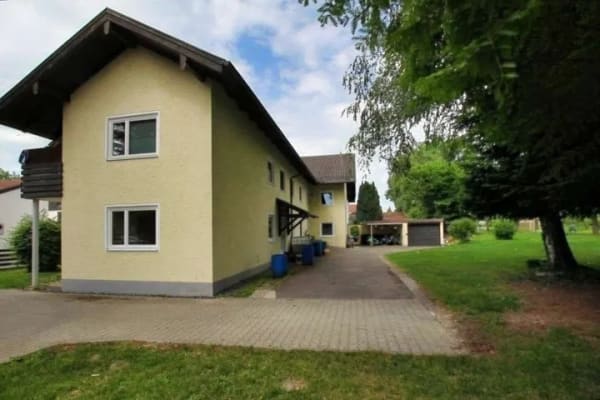 Immobilie in Bad Aibling - Vielfältiger Grundriss-Mix - breite Mieterstruktur - Bild 3