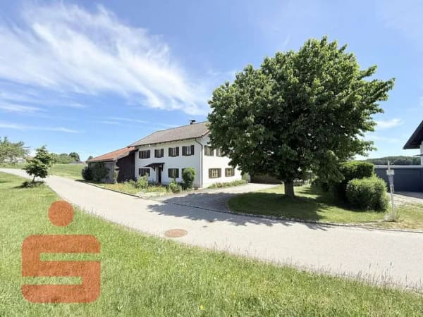 Immobilie in Haag in Oberbayern - Charmantes Wohnen in Haag i.OB auf großem Grundstück - Bild 0