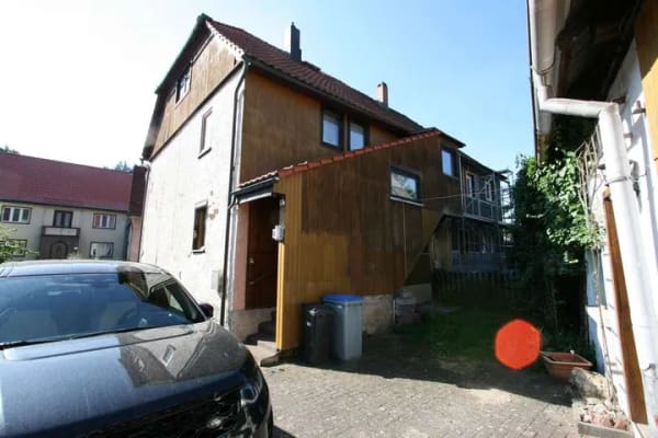 Immobilie in Schwarza - Einfamilienhaus mit Scheune und schönem Garten in Schwarza - Bild 1