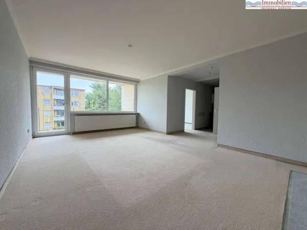 Immobilie in Husum - Helle 2-Zimmer-Wohnung mit Balkon – Perfekte Eigentumswohnung für Eigennutzer oder Kapitalanleger - Bild 1