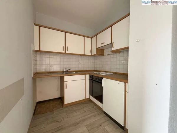 Immobilie in Husum - Helle 2-Zimmer-Wohnung mit Balkon – Perfekte Eigentumswohnung für Eigennutzer oder Kapitalanleger - Bild 4