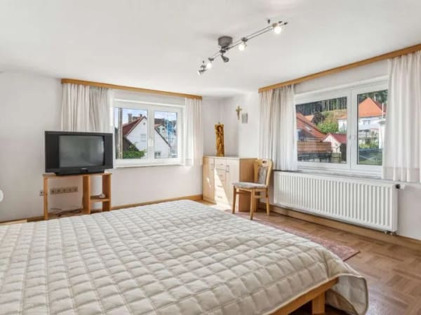 Immobilie in Osterberg - Wohnen, Arbeiten und Gestalten – Immobilie mit Werkstatt und Ausbaupotenzial in Osterberg - Bild 4