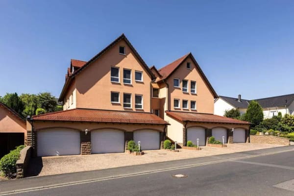 Immobilie in Güntersleben - Ein Zuhause zum Ankommen: Großzügiges Wohnen mit Garten  - Bild 2