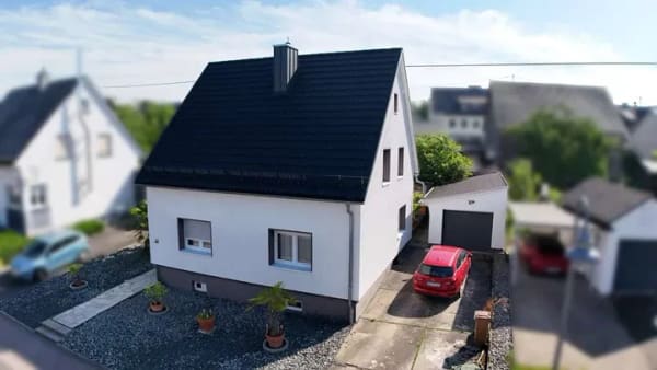 Immobilie in Selters (Westerwald) - Viel Haus für Ihre Ideen mit bereits umfangreichen Modernisierungen - Bild 3