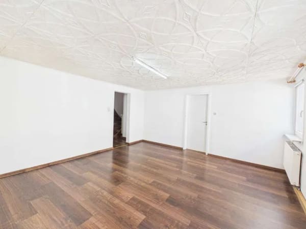Immobilie in Oberkirch - Historisches Fachwerkhaus in Oberkirch - Gewerbe sowie Maisonette mit Top-Rendite! - Bild 2