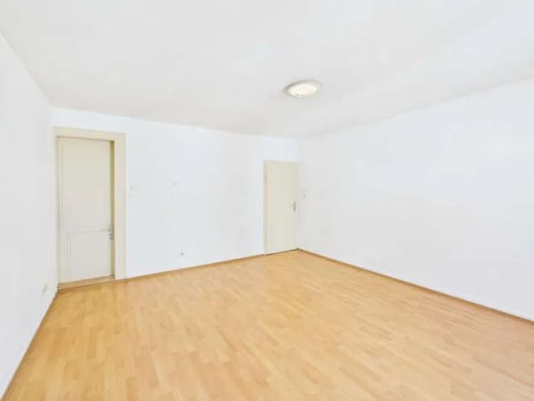Immobilie in Oberkirch - Historisches Fachwerkhaus in Oberkirch - Gewerbe sowie Maisonette mit Top-Rendite! - Bild 4