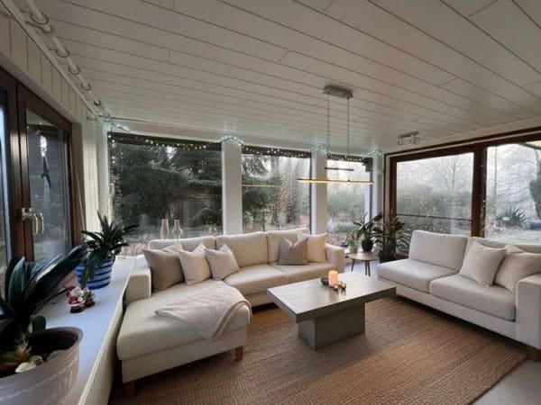 Immobilie in Osterholz-Scharmbeck - Gelegenheit! Zwei-Familienhaus, extra Baugrundstück, parkähnlicher Garten, Garagen, Dachterrasse - Bild 1