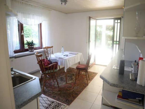 Immobilie in Osterholz-Scharmbeck - Gelegenheit! Zwei-Familienhaus, extra Baugrundstück, parkähnlicher Garten, Garagen, Dachterrasse - Bild 2