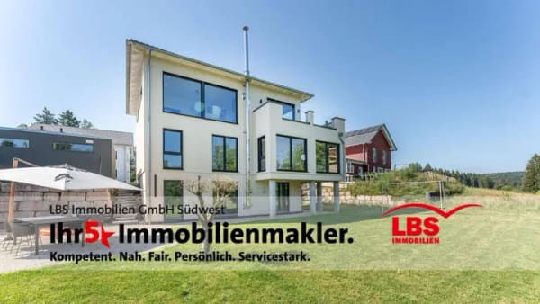 Immobilie in Friedenweiler - Modernes Wohnen auf höchstem Niveau - Exklusives Einfamilienhaus mit durchdachtem Raumkonzept - Bild 0