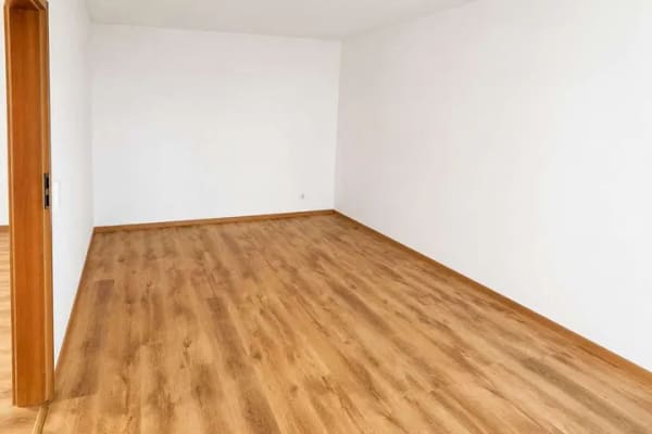 Immobilie in Hornberg - Kompakte 1,5 Zimmer Wohnung in Hornberg mit optimaler Raumaufteilung für Singles oder Anleger! - Bild 3