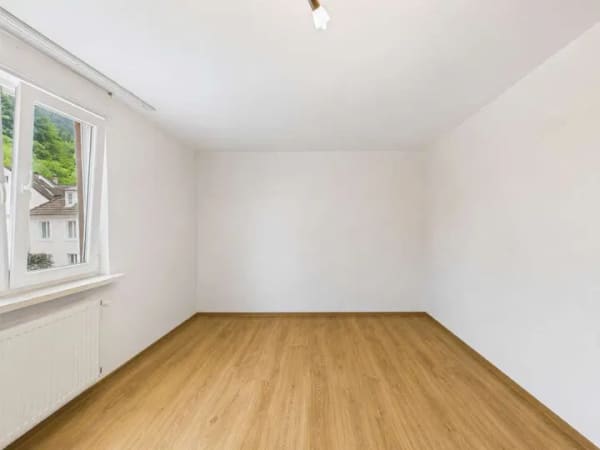 Immobilie in Hornberg - Attraktive 3 Zimmer Wohnung mit Balkonzugang und flexibler Nutzung in Hornberg! - Bild 3