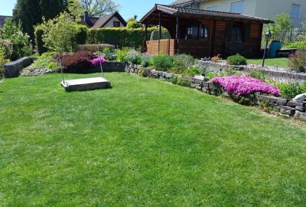 Immobilie in Wissen - Wissen, großes Wohnhaus (ZFH) mit schönem Garten in ruhiger Lage am Waldrand - Bild 2