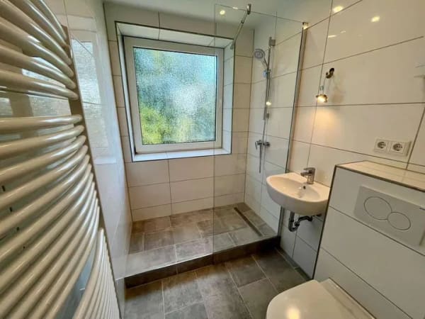 Immobilie in Sulingen - Frisch saniert & provisionsfrei - sonnige Wohnung mit Südbalkon in Sulingen - Bild 1