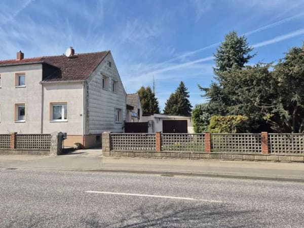 Immobilie in Völpke - Doppelhaushälfte mit 4 Zimmern in Völpke - Bild 1