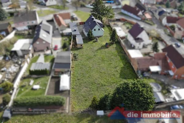 Immobilie in Erxleben - Viel Platz zum Leben, Spielen und Ankommen – Familienhaus auf großem Grundstück - Bild 1