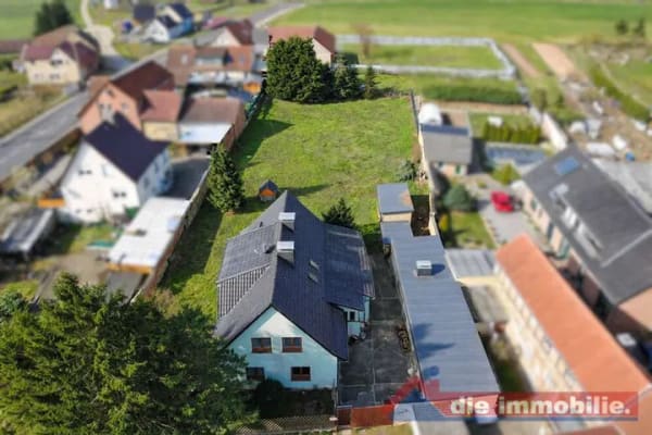 Immobilie in Erxleben - Viel Platz zum Leben, Spielen und Ankommen – Familienhaus auf großem Grundstück - Bild 2