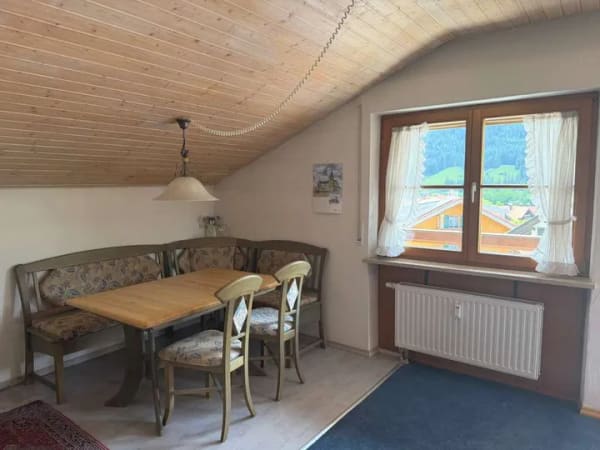 Immobilie in Bad Hindelang - 2-Zimmer-Dachgeschosswohnung mir unverbaubarem Bergblick in Bad Hindelang - Bild 2