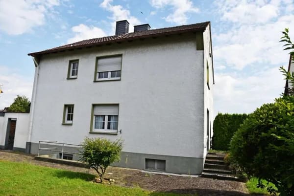 Immobilie in Bad Sassendorf - Zweifamilienhaus in zentraler Lage - Bild 0
