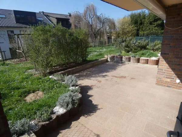Immobilie in Ispringen - Ispringen - beste Wohnlage - attraktive 3-Zimmer-Gartenwohnung mit Terrasse u.  Gartenanteil! - Bild 2