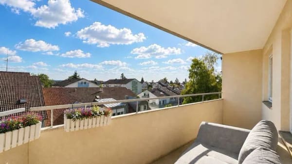 Immobilie in Konstanz - Bezugsfreie 1,5-Zimmer-Wohnung mit Loggia und Tiefgaragenstellplatz in Konstanz - Bild 1