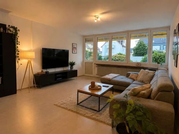 Immobilie in Bergrheinfeld - Familientraum mit Garten - großzügige Maisonettewohnung über 2 Ebenen mit Terrasse und 2 Bädern - Bild 0