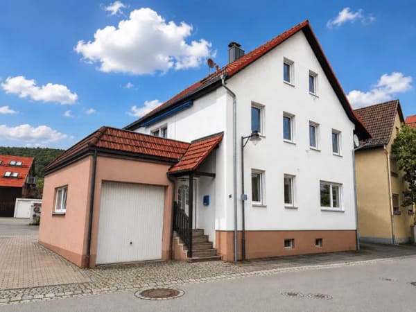 Immobilie in Oberelsbach - Zwei Doppelhaushälften in 97656 Oberelsbach - Bild 1