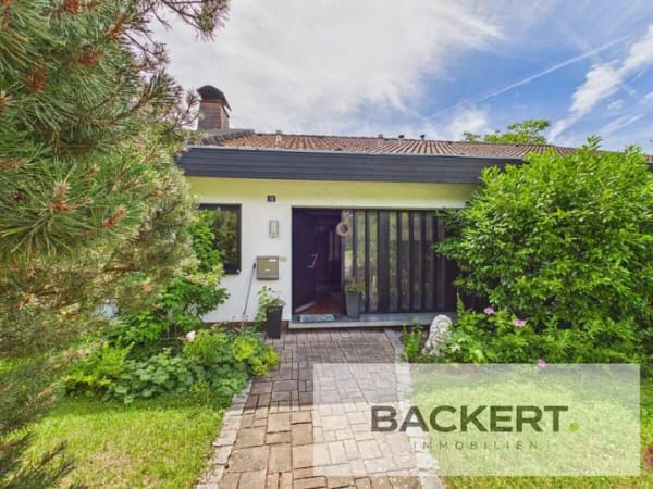 Immobilie in Mainleus - Architektonisch reizvoller Bungalow inmitten einer grünen Oase! - Bild 2