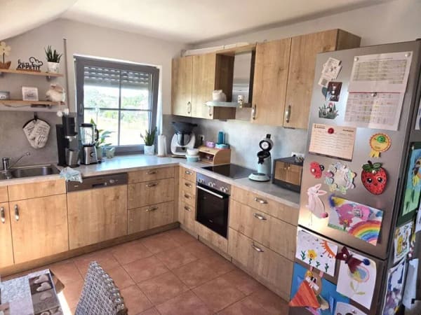 Immobilie in Karlshuld - Gepflegte 4-Zimmer-Dachgeschosswohnung mit 108 m² Wohnfläche in zentraler Lage von Karlshuld! - Bild 3
