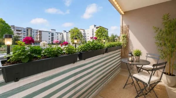 Immobilie in Weinheim - Hochparterrewohnung mit großem Wohn-/Essbereich und Balkon in Weinheim - für Kapitalanleger und Ei - Bild 0