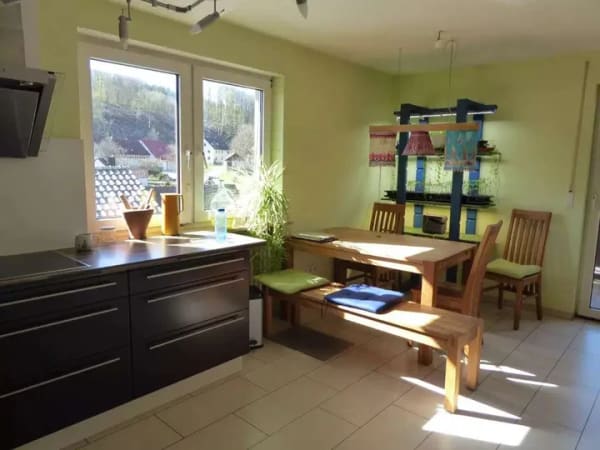 Immobilie in Buttenheim - Vielseitiges Mehrfamilienhaus: MEHRGENERATIONEN-HAUS ODER LUKRATIVE KAPITAL- ANLAGE!!!! NATURNAH  - Bild 1