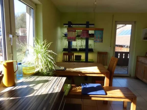 Immobilie in Buttenheim - Vielseitiges Mehrfamilienhaus: MEHRGENERATIONEN-HAUS ODER LUKRATIVE KAPITAL- ANLAGE!!!! NATURNAH  - Bild 3