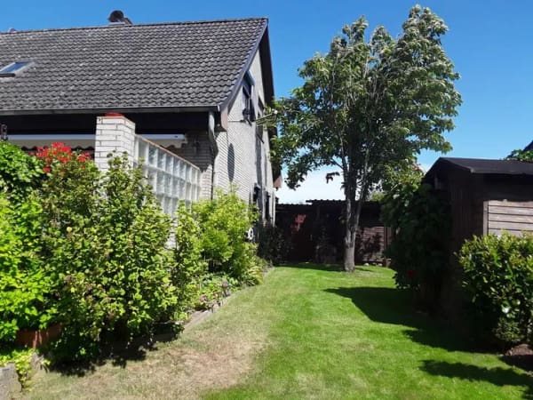 Immobilie in Linau - Doppelhaushälfte in ruhiger Feldrandlage - Bild 0
