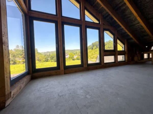 Immobilie in Kirchhundem - Attraktive Wohn- und Gewerbeimmobilie mit PV-Anlage und vielseitigen Möglichkeiten - Bild 3