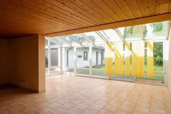 Immobilie in Peiting - Handwerker aufgepasst: Sanierungsbedürftiges Einfamilienhaus in ruhiger Lage von Peiting - Bild 2