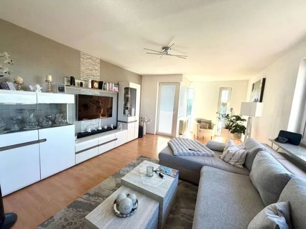 Immobilie in Spaichingen - Attraktive Kapitalanlage in Spaichingen –  3-Zimmer-Wohnung mit Balkon, Aufzug & Tiefgarage - Bild 1